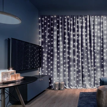Brilagi - LED Christmas curtain 300xLED/8 functions/3xAA/USB 1,2m cool white