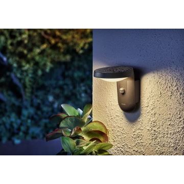 Philips - LED Outdoor wall light with a sensor LED/9W/230V 2700K IP44